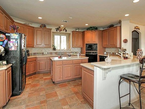 4th image of 29830 Fairway Vista Dr
