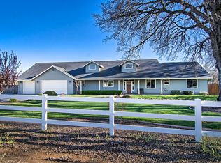 22495 Frisbie Ln, Palo Cedro, CA 96073