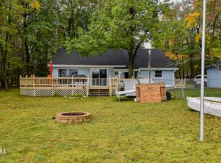 2255 Fleming Rd, Lewiston, MI 49756