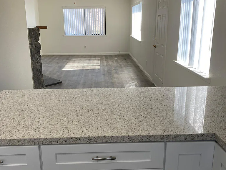 16188 Olive St #D — Photo 3