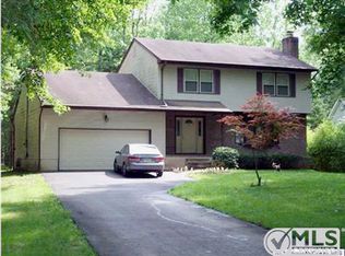 51 E Pleasant Grove Rd, Jackson, NJ 08527