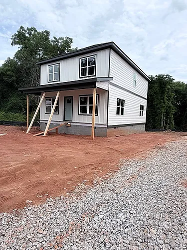 785 Whitehall Rd Photo 1