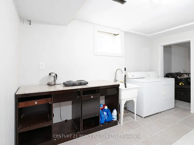12 Northwood Cres — Photo 19