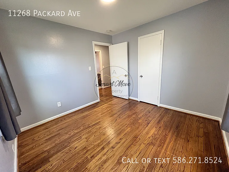 11268 Packard Ave — Photo 8