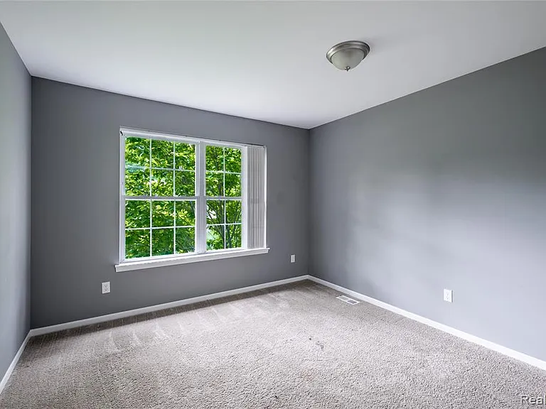 1250 Walloon Way — Photo 17