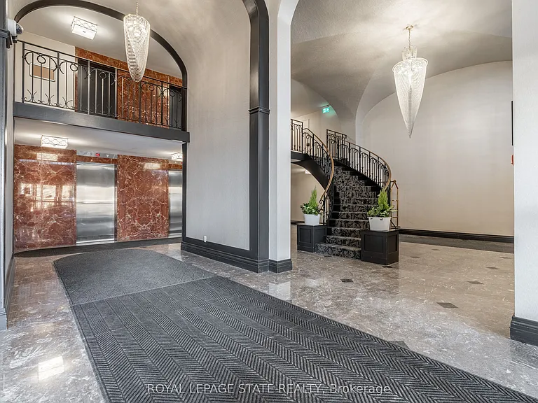 500 Green Rd #1218 — Photo 5