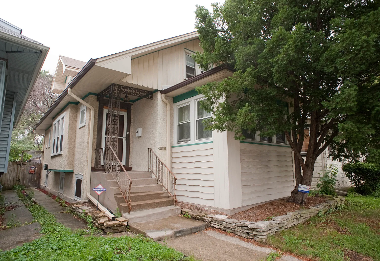 1116 N Austin Blvd photo 1