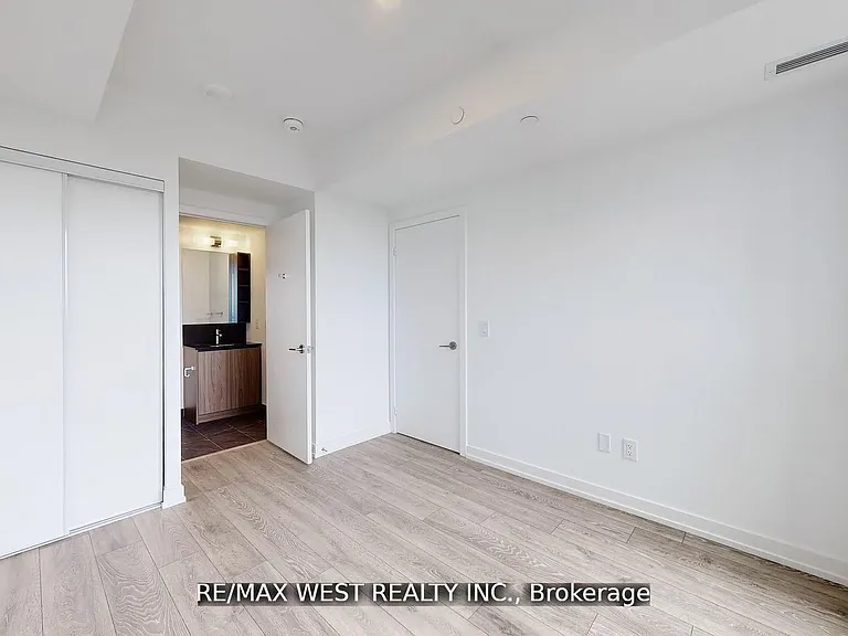 1100 Sheppard Ave W #1023 — Photo 22