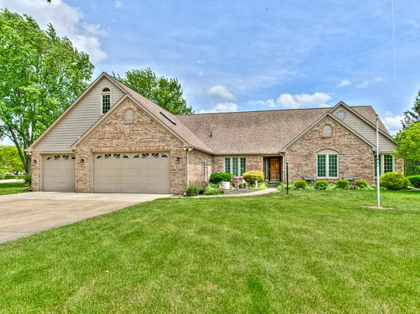 9557 Windmill Dr, Pittsboro, IN 46167