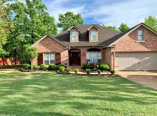 7091 E Ridge Dr, Sherwood, AR 72120