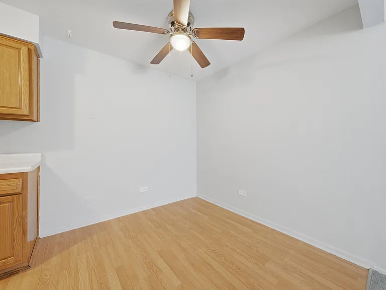7040 100th St #302 — Photo 17