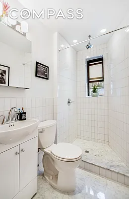 Rented by Compass | media 42