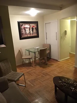 Rented by R New York | media 21