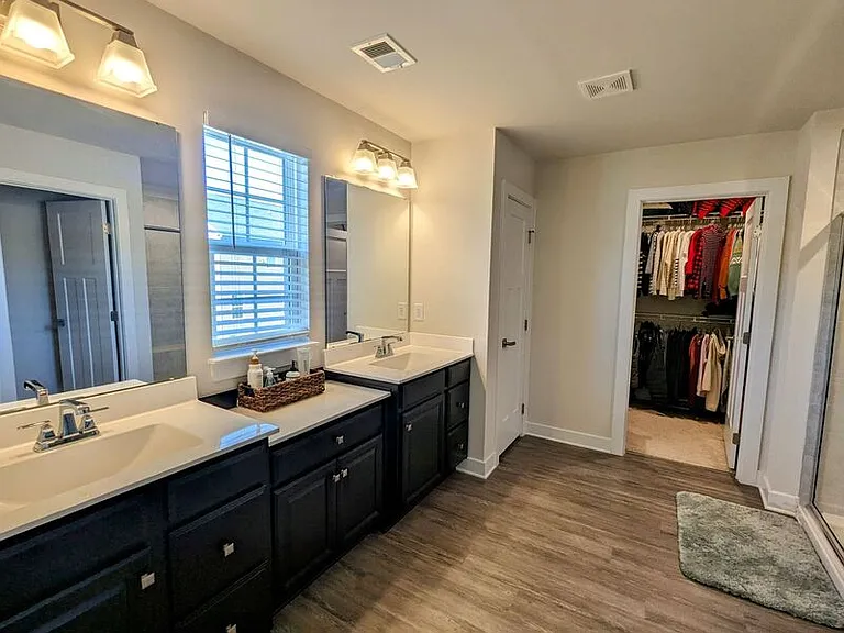 3836 Knighton Cir — Photo 41