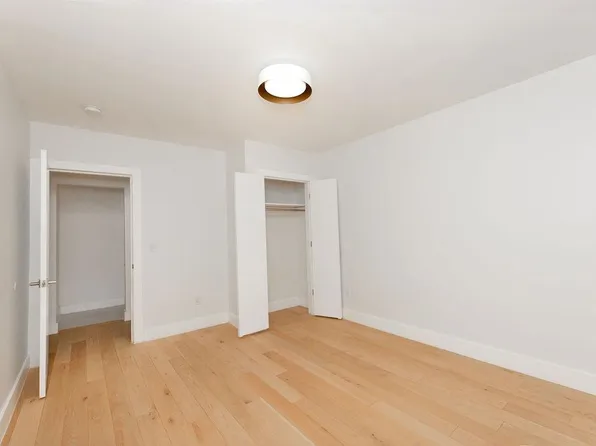 203 Pearsall Avenue image 15 of 35