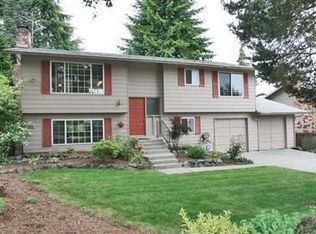 15715 NE 111th St, Redmond, WA 98052