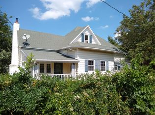 601 9th St, Monett, MO 65708