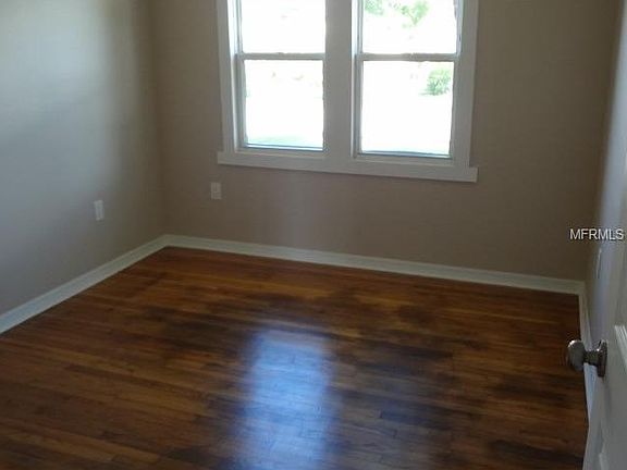 4th image of 2400 51st Ave N