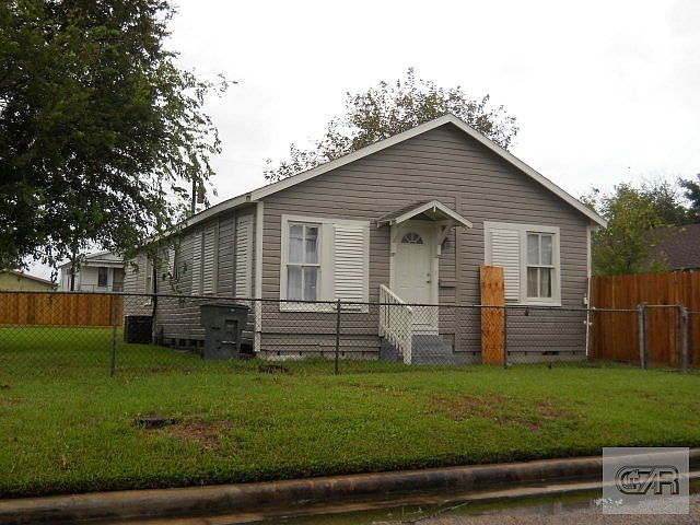 1st image of 5416 Avenue M 1/2
