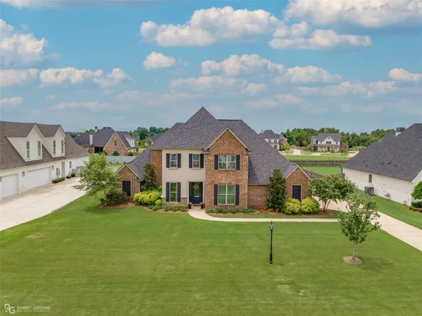 309 Grist Mill Dr, Benton, LA 71006