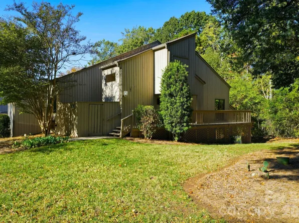 201 Riverview Ter, Clover, SC 29710