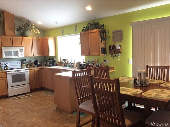5th image of 2481 Hamilton Ct