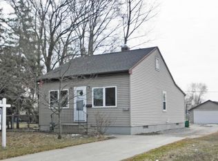 1134 Berner St, Green Bay, WI 54302