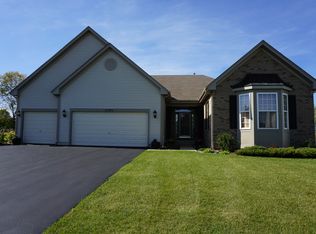 2294 S Arden Ln, Round Lake, IL 60073