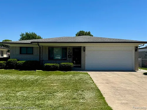 34528 Hawke Dr Photo 1
