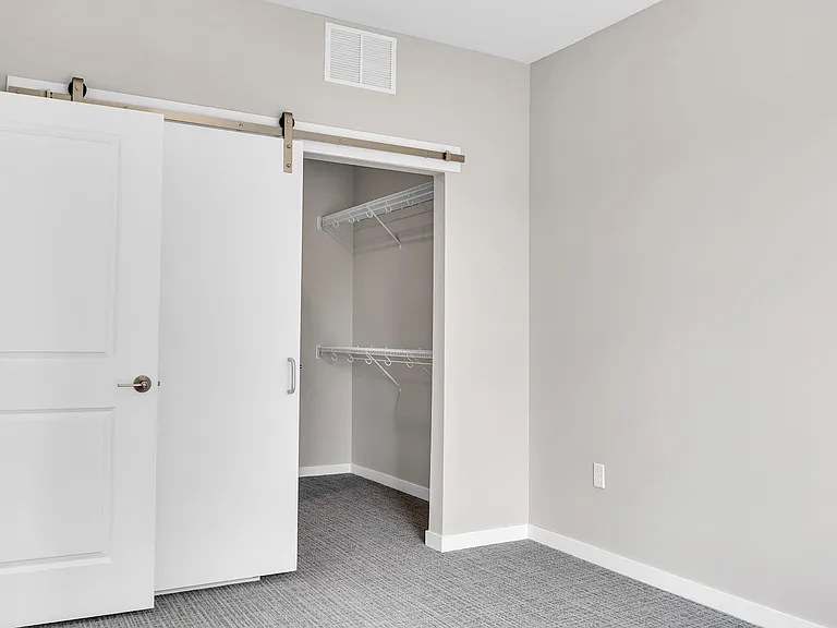 Hemlock | 2 BR