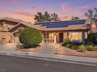 924 Sitting Bull Dr, Henderson, NV 89014