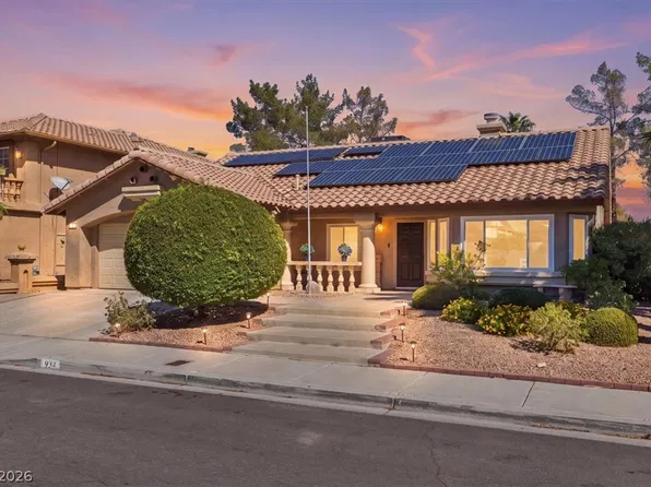 924 Sitting Bull Dr, Henderson, NV 89014