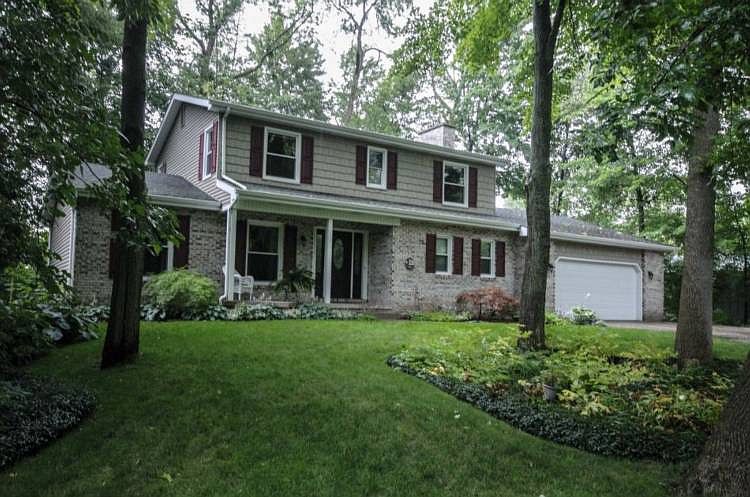 1st image of 2901 Whitewood Dr