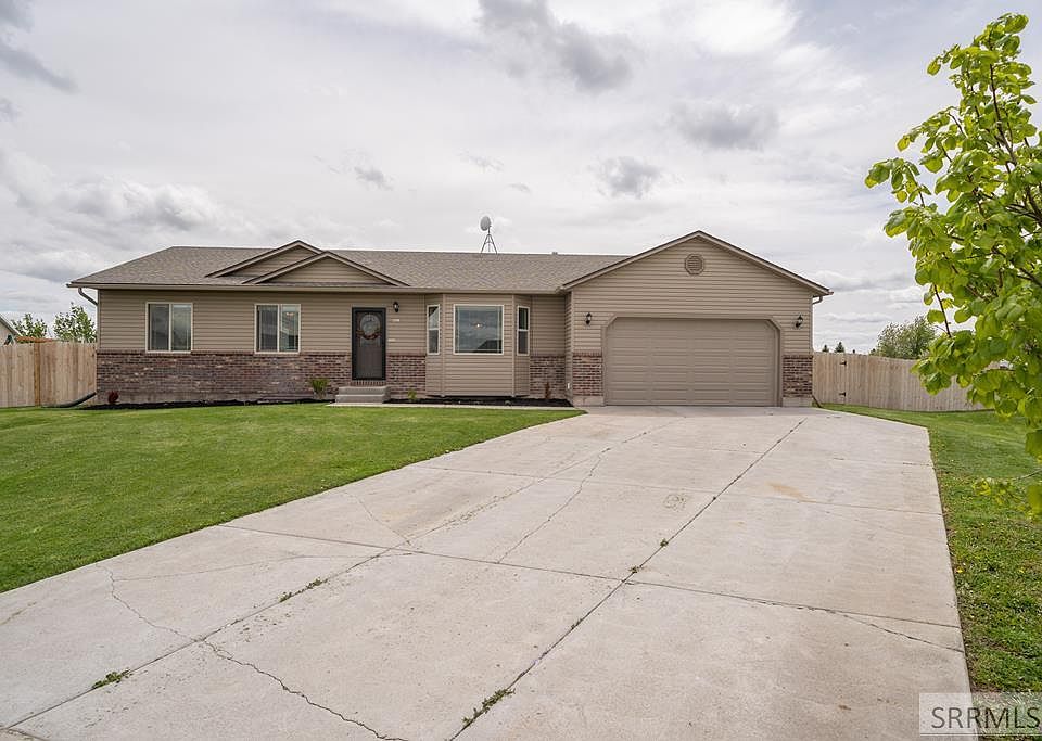 1st image of 2298 E Deanne Ct