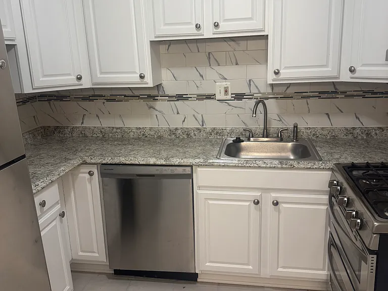 3807 Swann Rd #101 — Photo 3
