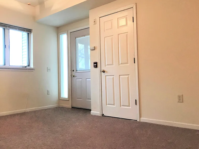 7606 Westward Way — Photo 8