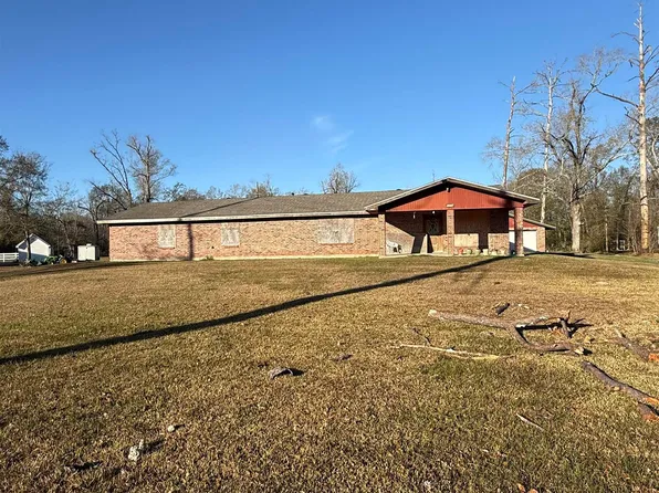 2679 Southern Dr, Lake Charles, LA 70611