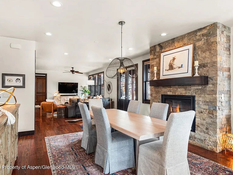 333 Sopris Cir — Photo 41