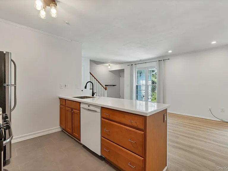 48 Homestead Village Dr — Photo 15