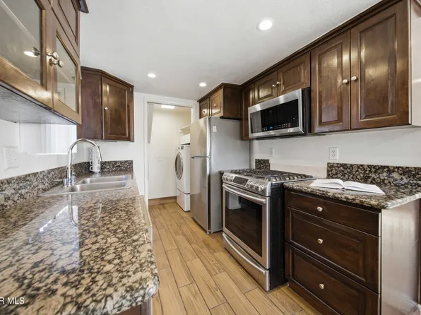 9047 Langdon Ave Unit 6, North Hills, CA 91343