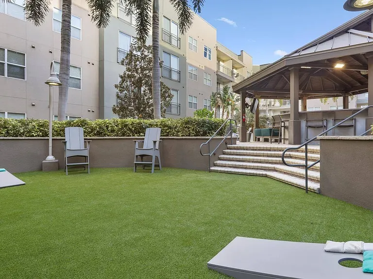 Mosaic Westshore Apartments — Photo 13