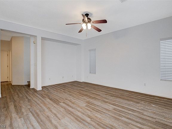 4th image of 1151 Sunny Acres Ave