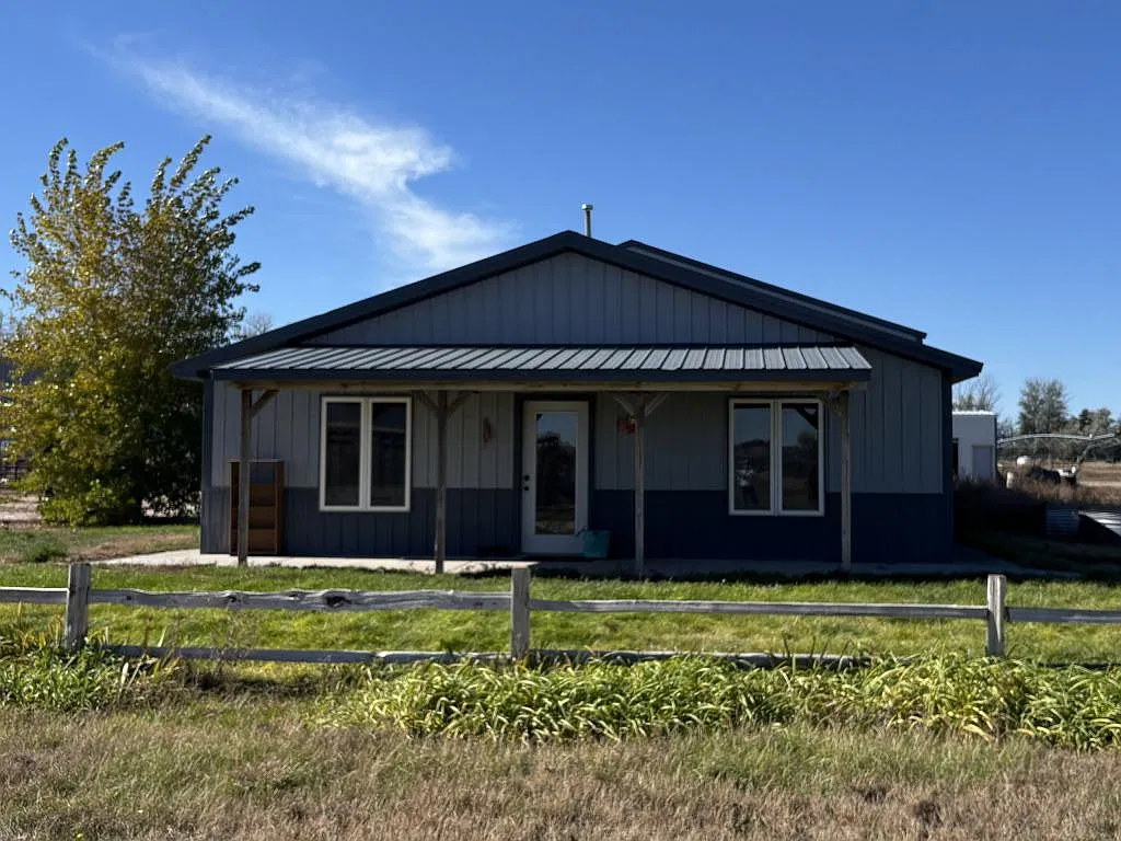 7286 A Rd 45 — Photo 1