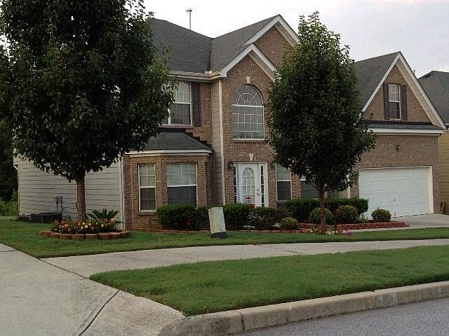 2nd image of 992 Baltic Way