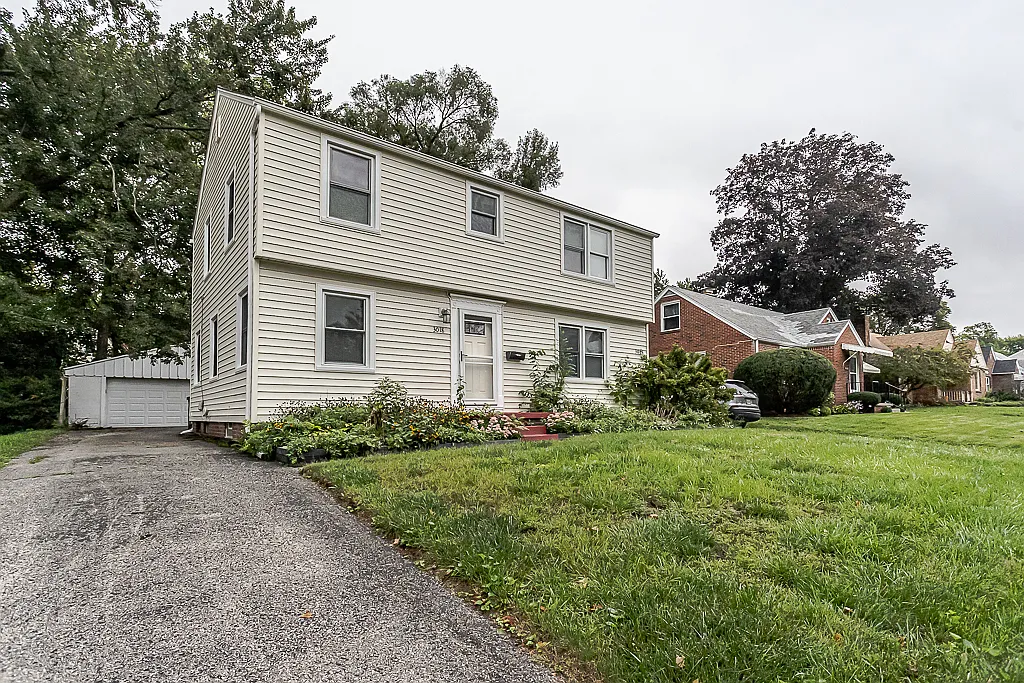 1 bed, 750 sqft, $1,100 — Photo 1