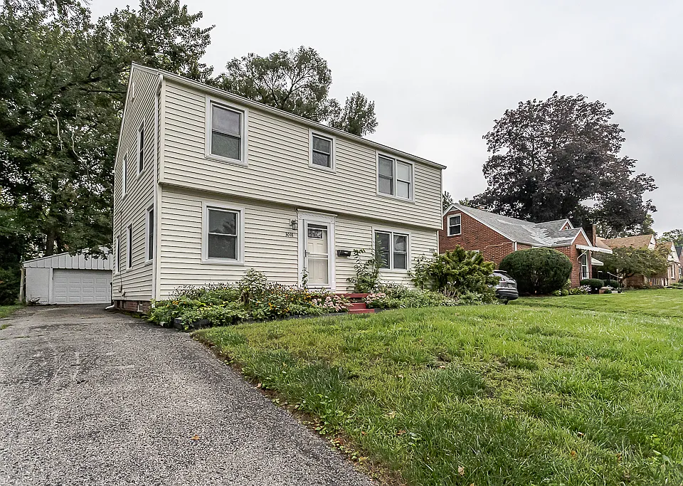3018 Letchworth Pkwy