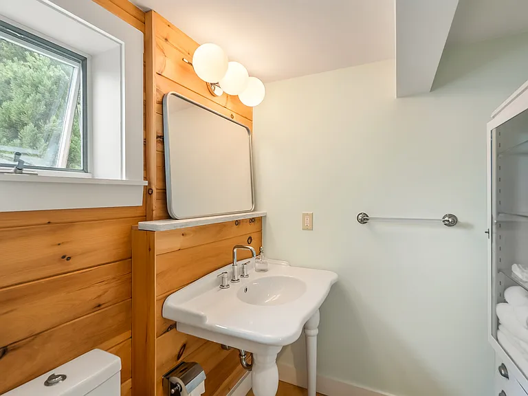17 Ferry Rd — Photo 44