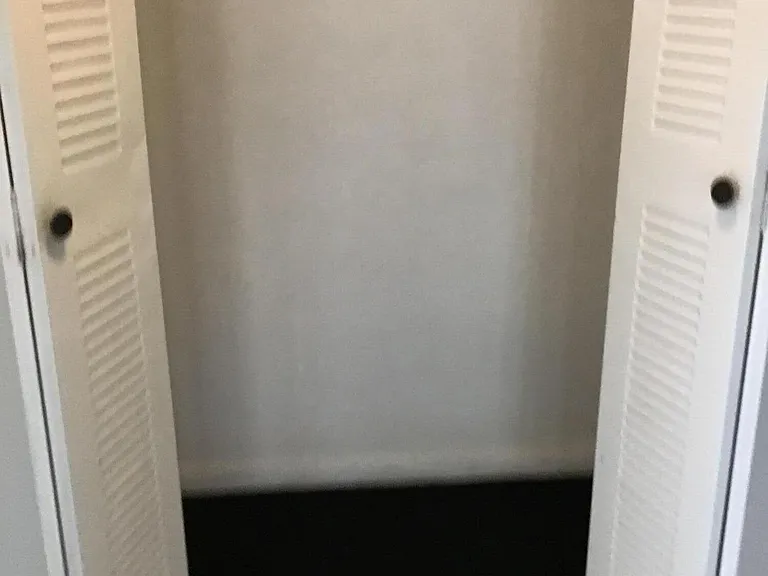4 Tarragona Ct — Photo 2