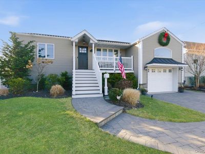 41 Stillwater Avenue, Massapequa, NY, 11758