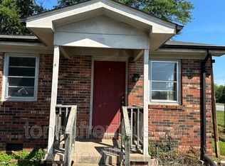 3126 Us Highway 221 S APT 8, Forest City, NC 28043